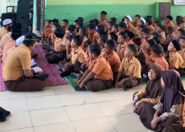 Bangun Karakter Religius, SD Negeri Bunga Bangsa Rutin Gelar Yasinan Setiap Jumat